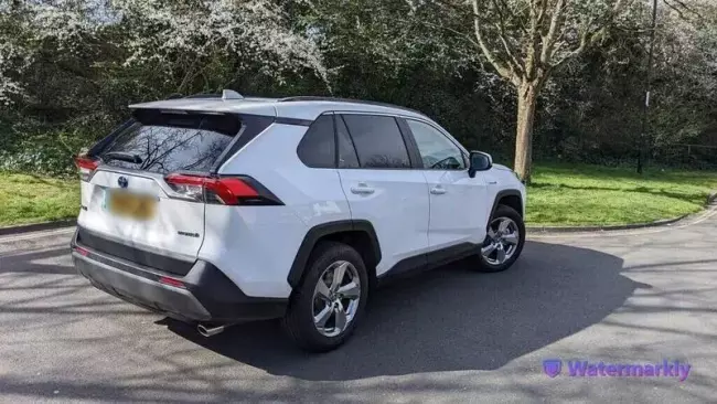 Toyota RAV4 2.5 VVT-h Design CVT Euro 6 (s/s) 5dr