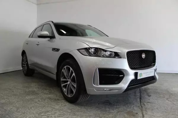 Jaguar F-PACE 2.0 D180 R-Sport Auto AWD Euro 6 (s/s) 5dr