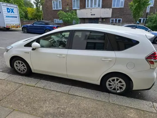 Toyota Prius+ 1.8 VVT-h Icon CVT Euro 6 (s/s) 5dr