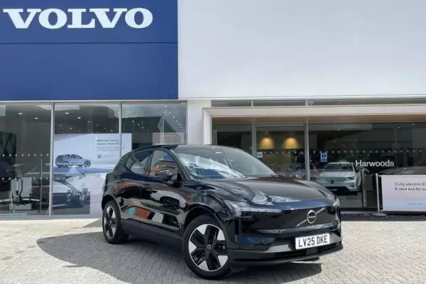 Volvo EX30 Single Motor Extended Range 69kWh Core Auto 5dr