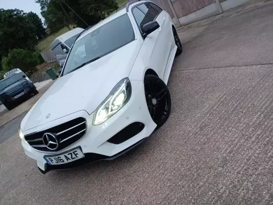 Mercedes-Benz E Class 2.1 E220 BlueTEC AMG Night Edition G-Tronic+ Euro 6 (s/s) 5dr