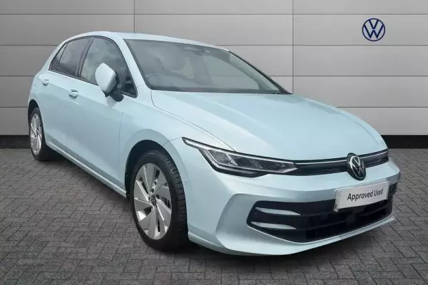 Volkswagen Golf 1.5 TSI eHybrid 19.7kWh Match DSG Euro 6 (s/s) 5dr