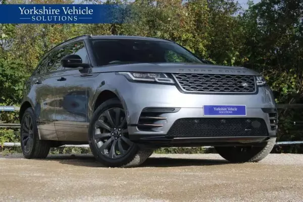 Land Rover Range Rover Velar 2.0 P400e 17.1kWh R-Dynamic SE Auto 4WD Euro 6 (s/s) 5dr