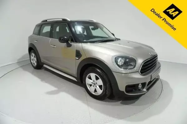 MINI Countryman 2.0 Cooper D Euro 6 (s/s) 5dr