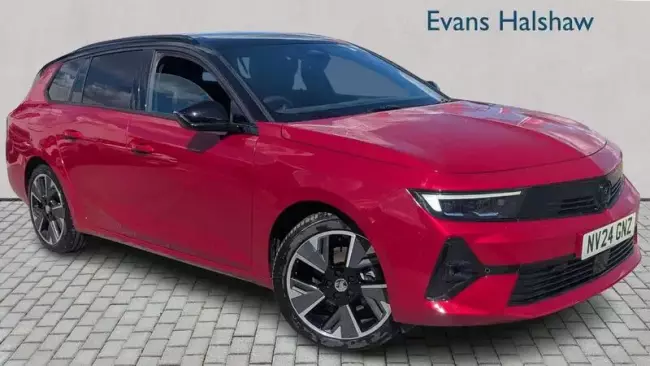 Vauxhall Astra Electric 54kWh Ultimate Sports Tourer Auto 5dr