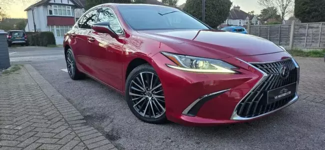 Lexus ES 2.5 300h E-CVT Euro 6 (s/s) 4dr