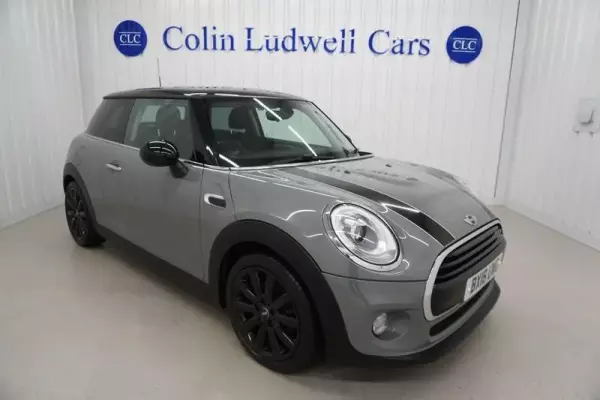 MINI Hatch 1.5 Cooper Steptronic Euro 6 (s/s) 3dr