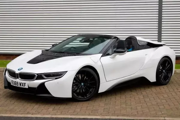 BMW i8 1.5 11.6kWh Roadster Auto 4WD Euro 6 (s/s) 2dr