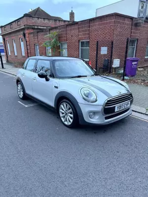 MINI Hatch 1.5 Cooper D Auto Euro 6 (s/s) 5dr