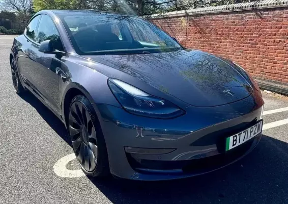 Tesla Model 3 (Dual Motor) Performance Auto 4WDE 4dr (Performance Upgrade)