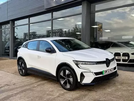 Renault Megane E-Tech 60kWh equilibre Auto 5dr (optimum charge)