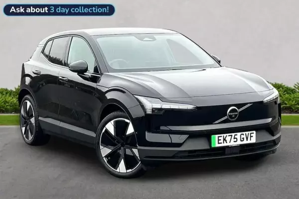 Volvo EX30 Twin Performance 69kWh Ultra Auto AWD 5dr