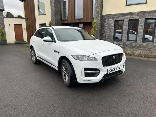 Jaguar F-PACE 2.0 D180 R-Sport Auto AWD Euro 6 (s/s) 5dr