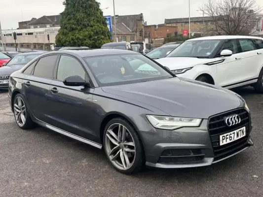 Audi A6 Saloon 2.0 TDI ultra Black Edition S Tronic Euro 6 (s/s) 4dr