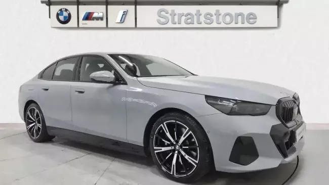 BMW i5 40 83.9kWh M Sport Pro Auto eDrive 4dr (11kW Charger)