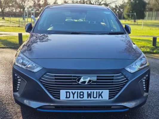 Hyundai IONIQ 1.6 h-GDi 8.9kWh Premium DCT Euro 6 (s/s) 5dr