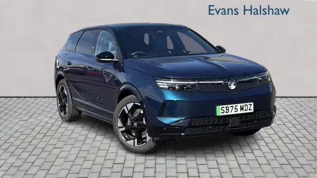 Vauxhall Grandland Electric 73kWh Ultimate Auto 5dr