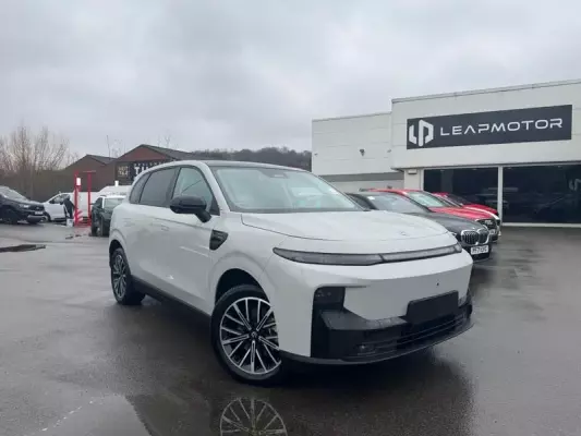 Leapmotor B10 67.1kWh Auto 5dr