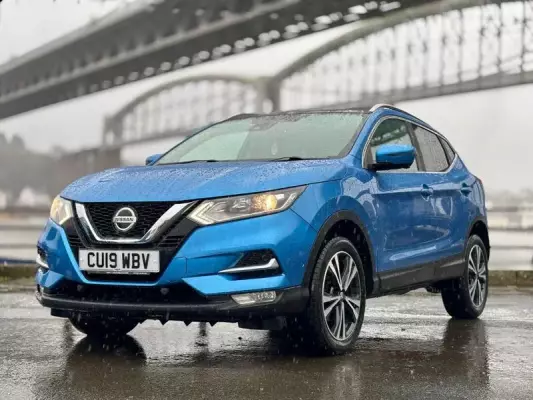 Nissan Qashqai 1.3 DIG-T N-Connecta Euro 6 (s/s) 5dr