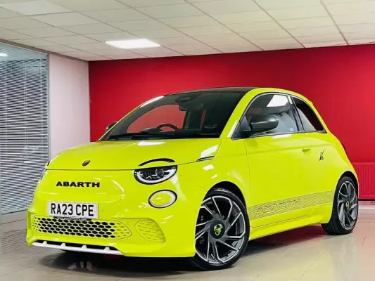Abarth 500e 42kWh Scorpionissima Auto 3dr