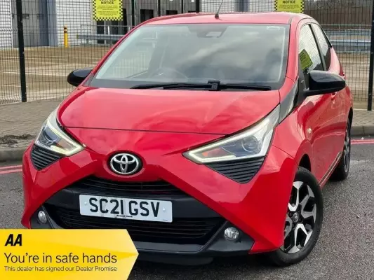 Toyota AYGO 1.0 VVT-i x-trend x-shift Euro 6 5dr (Safety Sense)