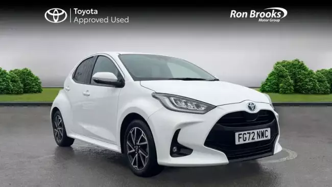 Toyota Yaris 1.5 VVT-h Design E-CVT Euro 6 (s/s) 5dr