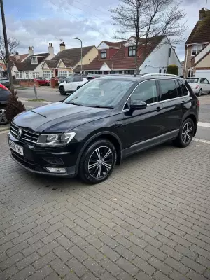 Volkswagen Tiguan 2.0 TDI BlueMotion Tech SE Euro 6 (s/s) 5dr