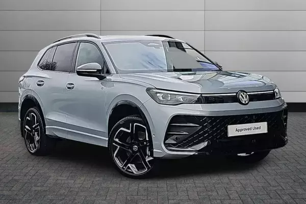 Volkswagen Tiguan 1.5 TSI eHybrid 19.7kWh R-Line DSG Euro 6 (s/s) 5dr