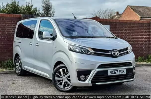 Toyota PROACE Verso 2.0D Family Compact MPV SWB Euro 6 (s/s) 5dr (8 Seat)