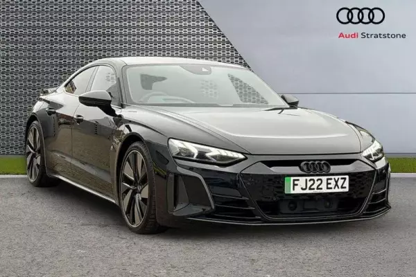 Audi RS e-tron GT 93.4kWh Carbon Vorsprung Auto quattro 4dr