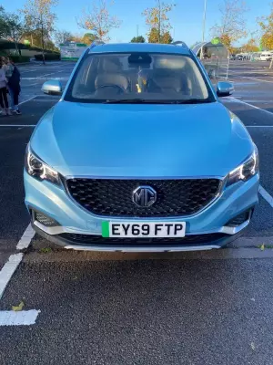 MG MG ZS 44.5kWh Exclusive Auto 5dr