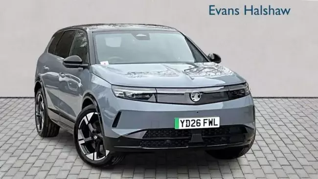 Vauxhall Grandland Electric 73kWh Ultimate Auto 5dr