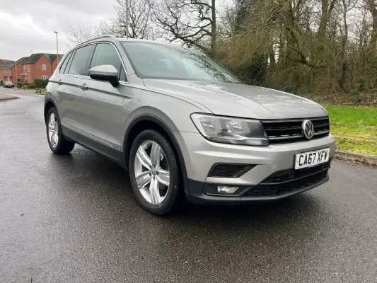 Volkswagen Tiguan 2.0 TDI SE Navigation DSG Euro 6 (s/s) 5dr