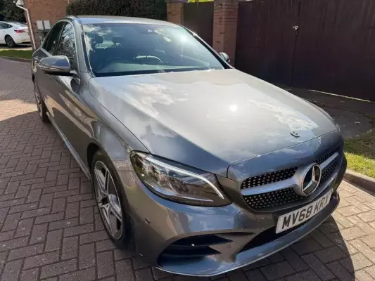 Mercedes-Benz C Class 2.0 C220d AMG Line (Premium) G-Tronic+ Euro 6 (s/s) 4dr