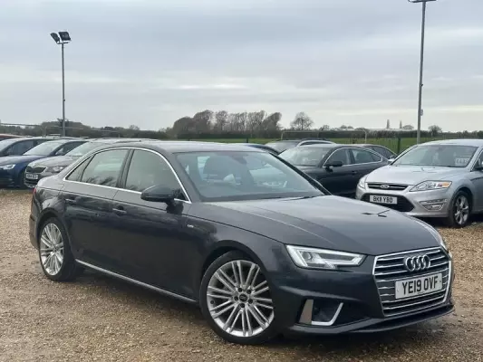 Audi A4 2.0 TDI 40 S line S Tronic Euro 6 (s/s) 4dr