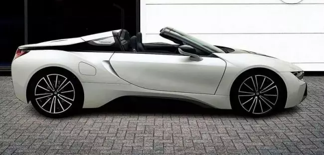 BMW i8 1.5 11.6kWh Roadster Auto 4WD Euro 6 (s/s) 2dr