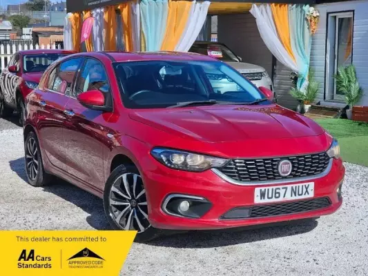 Fiat Tipo 1.4 MPI Lounge Euro 6 5dr