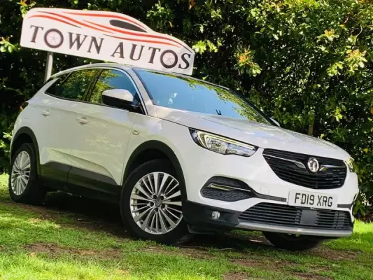 Vauxhall Grandland X 1.5 Turbo D BlueInjection Tech Line Nav Euro 6 (s/s) 5dr