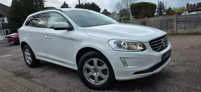 Volvo XC60 2.0 D4 SE Nav Auto Euro 6 (s/s) 5dr