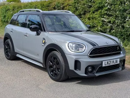 MINI Countryman 1.5 10kWh Cooper SE Classic Auto ALL4 Euro 6 (s/s) 5dr
