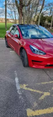 Tesla Model 3 Auto RWD 4dr