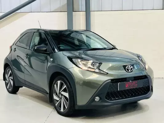 Toyota Aygo X 1.0 VVT-i Edge Euro 6 (s/s) 5dr