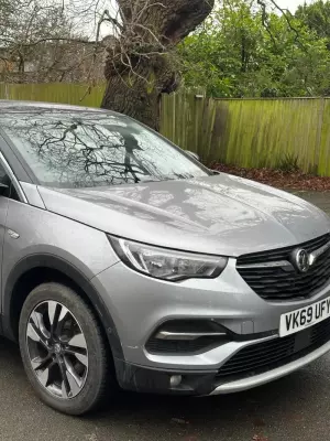 Vauxhall Grandland X 1.2 Turbo Sport Nav Euro 6 (s/s) 5dr