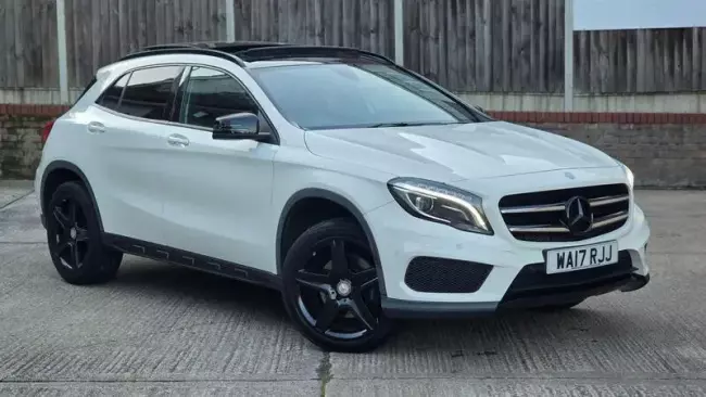 Mercedes-Benz GLA 2.1 GLA220d AMG Line (Premium Plus) 7G-DCT 4MATIC Euro 6 (s/s) 5dr