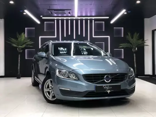 Volvo V60 2.0 D4 Business Edition Auto Euro 6 (s/s) 5dr