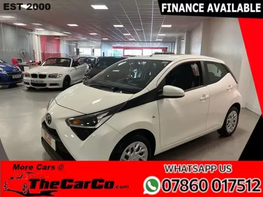 Toyota AYGO 1.0 VVT-i x-play Euro 6 5dr