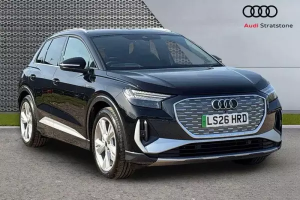 Audi Q4 e-tron 45 S line Auto 5dr 82kWh