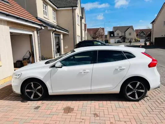 Volvo V40 2.0 D3 R-Design Edition Euro 6 (s/s) 5dr