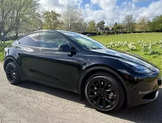 Tesla Model Y (Dual Motor) Long Range Auto 4WDE 5dr