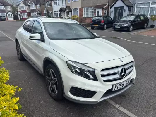 Mercedes-Benz GLA 2.1 GLA200d AMG Line 7G-DCT Euro 6 (s/s) 5dr